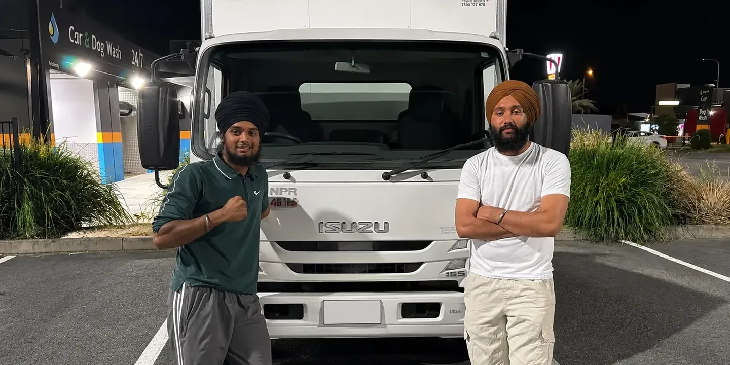 Move Mate Movers team beside their removal truck serving Arundel on the Gold Coast
